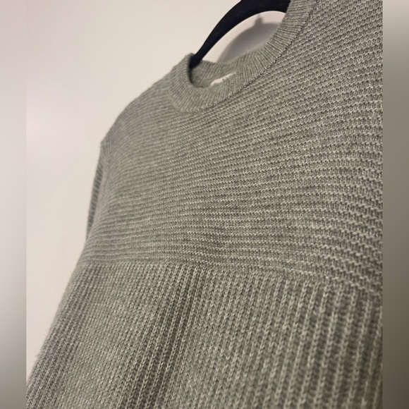 RIESS KNIT SWEATSHIRT - Picture 4 of 4